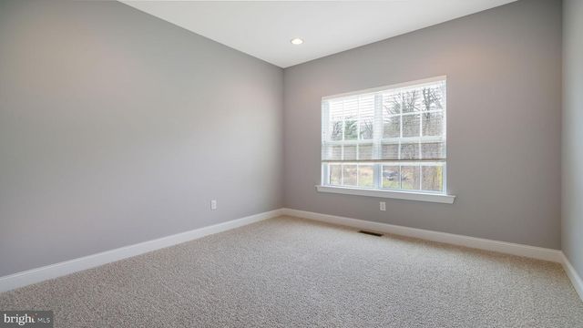 19 BEECHWOOD BLVD, Feasterville Trevose, PA 19053