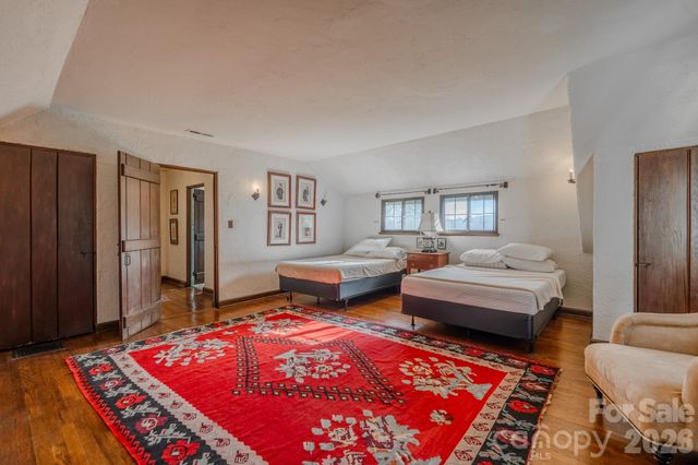 130 Stone Ridge Lane, Tryon, NC 28782