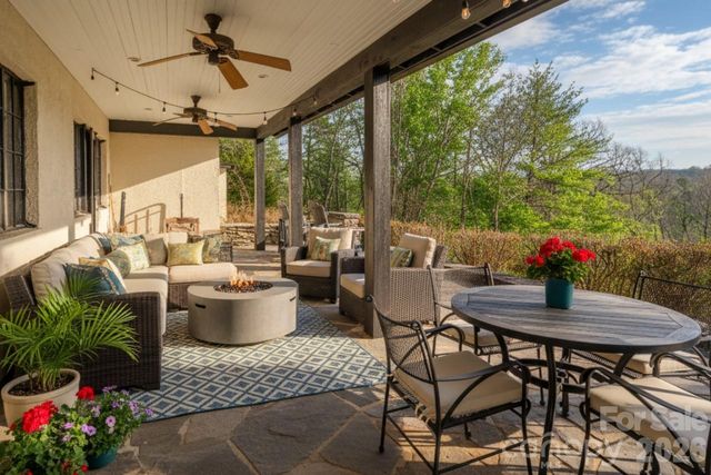 130 Stone Ridge Lane, Tryon, NC 28782