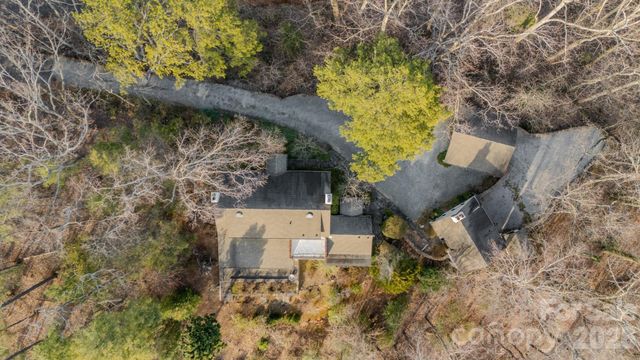 130 Stone Ridge Lane, Tryon, NC 28782