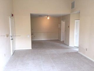 18324 NW 68 H, Hialeah, FL 33015