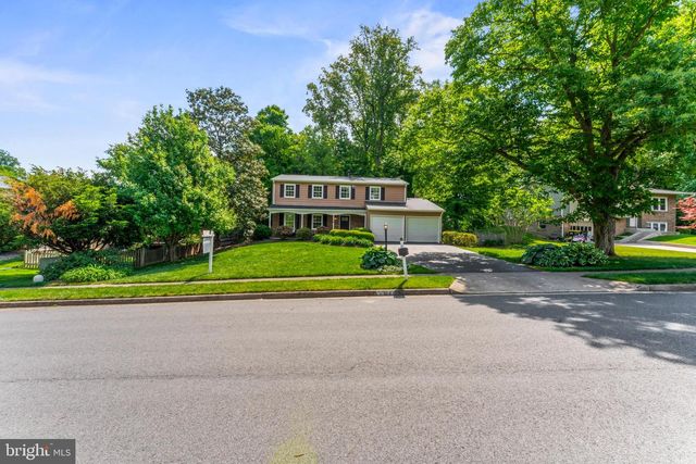 4863 COVE RD, Fairfax, VA 22032