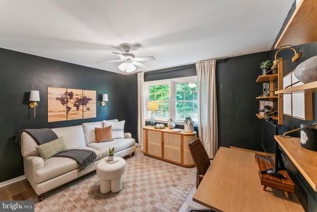 4863 COVE RD, Fairfax, VA 22032