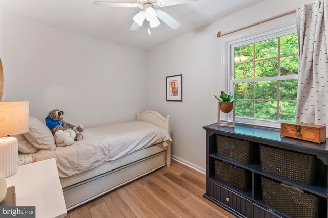 4863 COVE RD, Fairfax, VA 22032