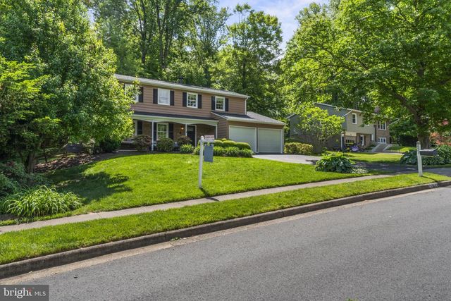 4863 COVE RD, Fairfax, VA 22032