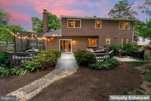 4863 COVE RD, Fairfax, VA 22032