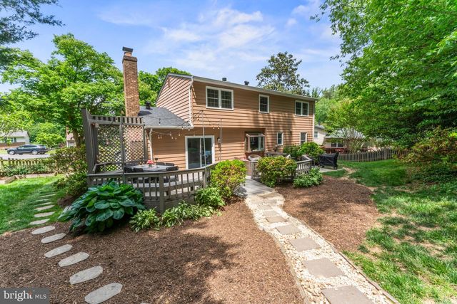 4863 COVE RD, Fairfax, VA 22032