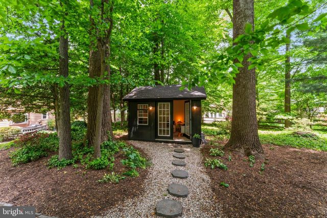 4863 COVE RD, Fairfax, VA 22032
