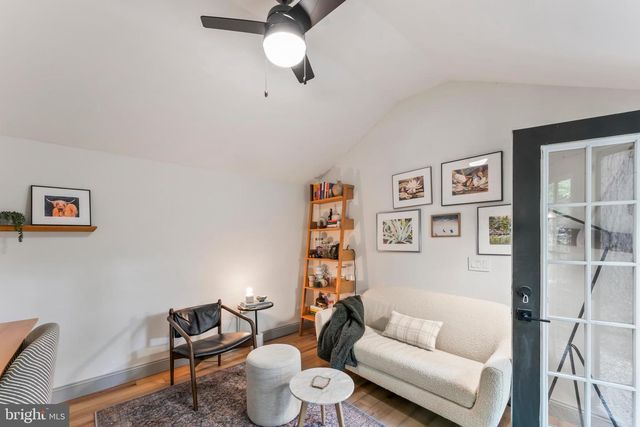4863 COVE RD, Fairfax, VA 22032