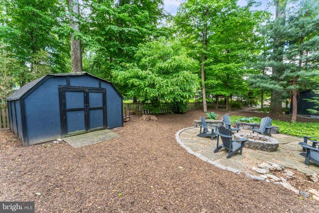 4863 COVE RD, Fairfax, VA 22032