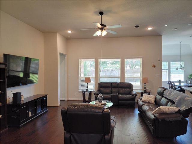 5803 Nowlands Run Lane, Sugar Land, TX 77479