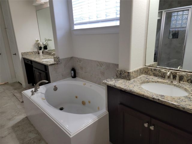 5803 Nowlands Run Lane, Sugar Land, TX 77479