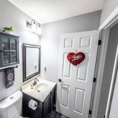 6955 Hunting Horn Court, Fairfield Twp, OH 45011