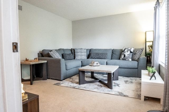 6955 Hunting Horn Court, Fairfield Twp, OH 45011