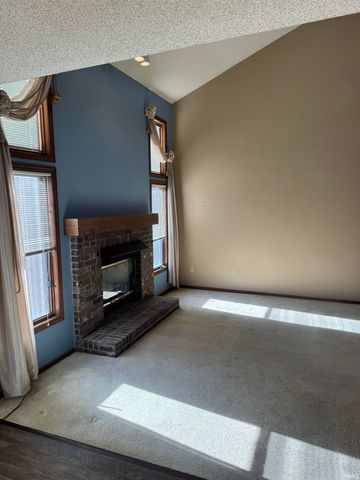 7130 Thamesford Drive, Fort Wayne, IN 46835