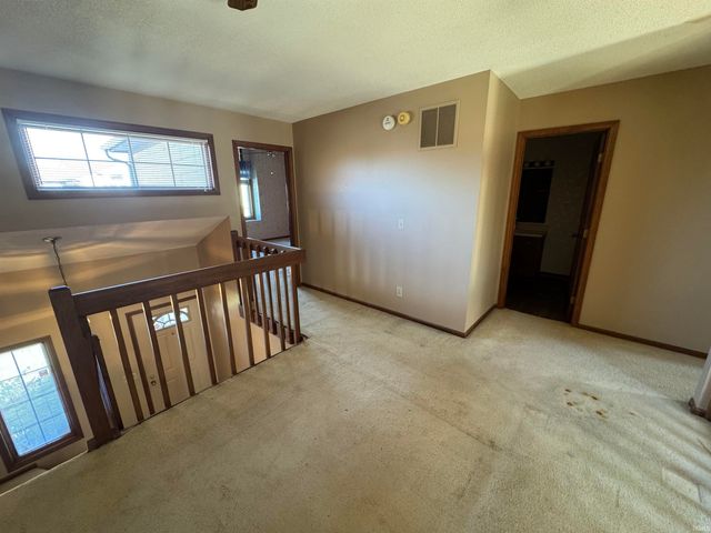 7130 Thamesford Drive, Fort Wayne, IN 46835