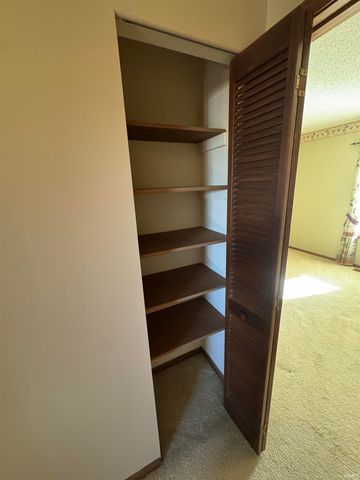 7130 Thamesford Drive, Fort Wayne, IN 46835