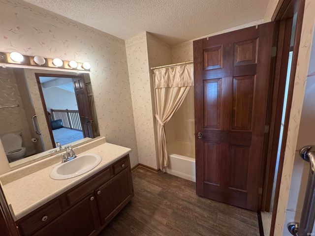 7130 Thamesford Drive, Fort Wayne, IN 46835