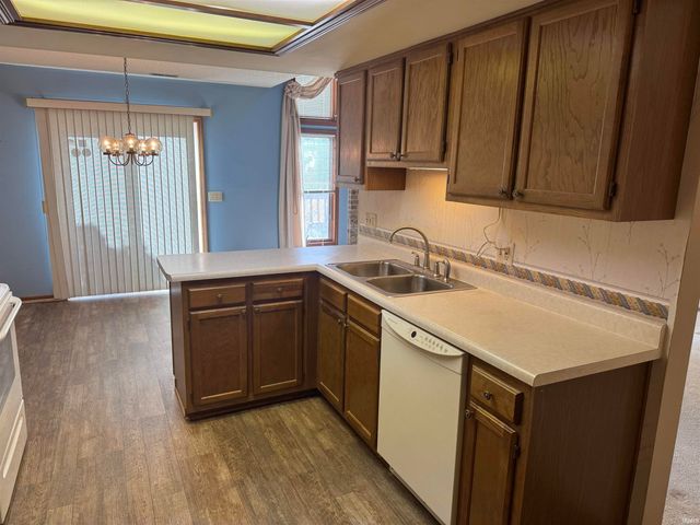 7130 Thamesford Drive, Fort Wayne, IN 46835