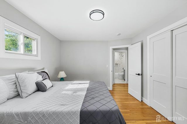 68 Elliot Place, Edison, NJ 08817