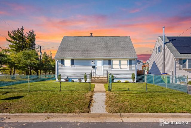 68 Elliot Place, Edison, NJ 08817
