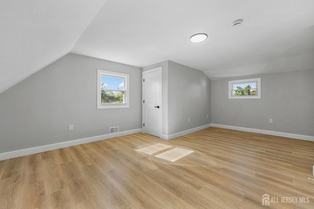 68 Elliot Place, Edison, NJ 08817