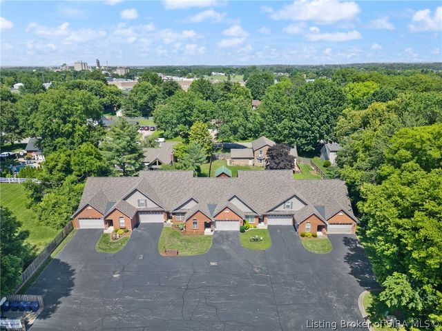 620 W Utica Street 11, Sellersburg, IN 47172