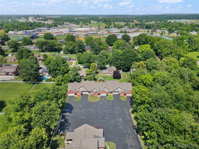 620 W Utica Street 11, Sellersburg, IN 47172