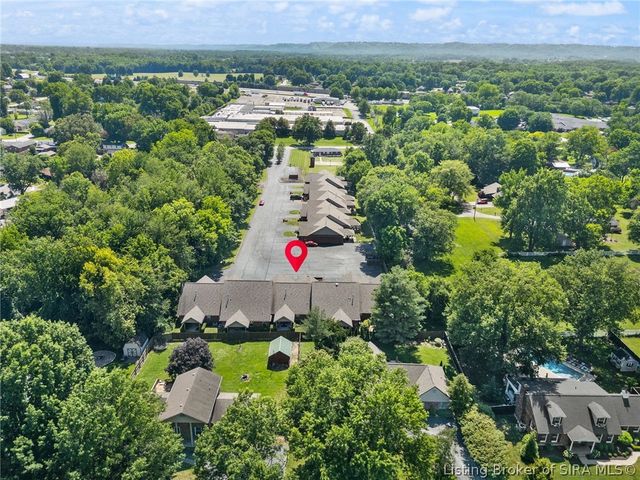 620 W Utica Street 11, Sellersburg, IN 47172