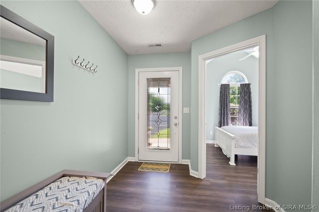 620 W Utica Street 11, Sellersburg, IN 47172