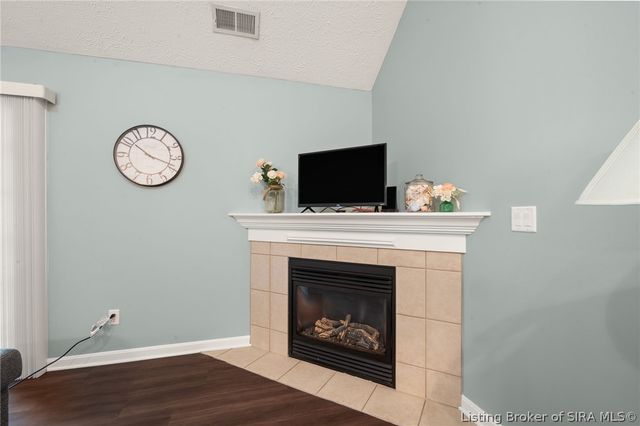620 W Utica Street 11, Sellersburg, IN 47172