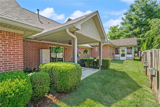 620 W Utica Street 11, Sellersburg, IN 47172