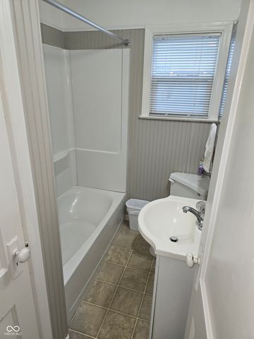 802 E Raymond Street, Indianapolis, IN 46203