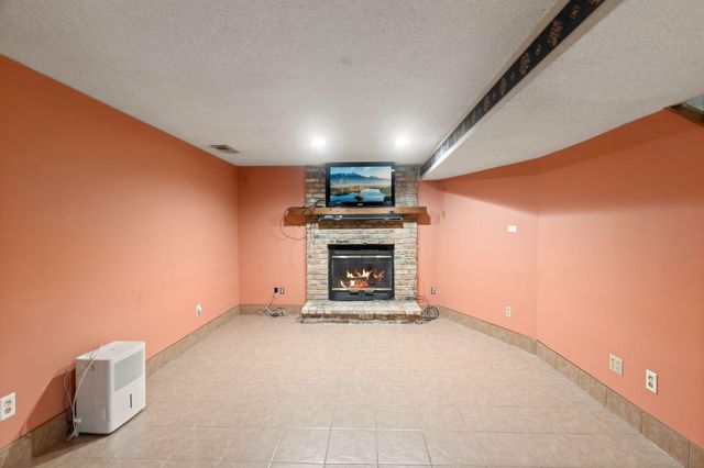14360 Princeton Avenue, Savage, MN 55378