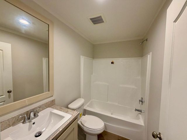 271 W Walnut Street, Mount Olivet, KY 41064