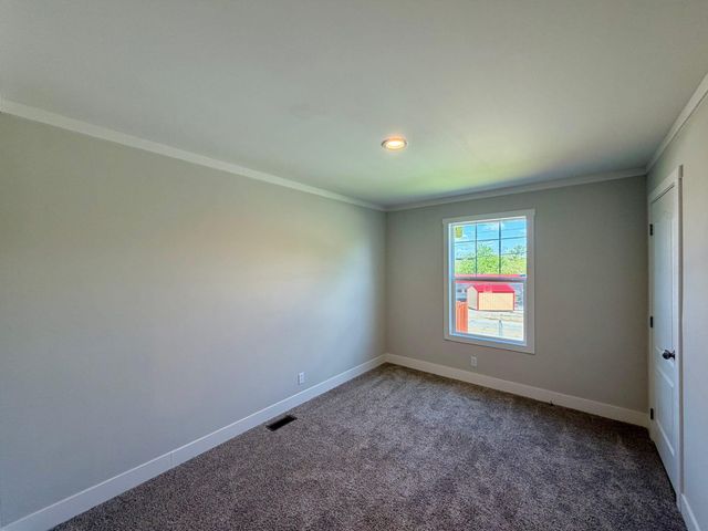 271 W Walnut Street, Mount Olivet, KY 41064