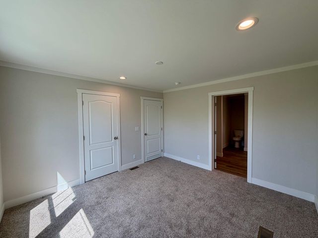 271 W Walnut Street, Mount Olivet, KY 41064