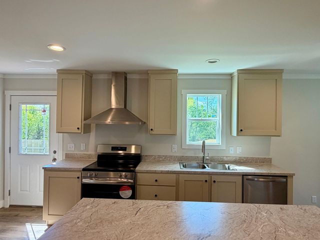 271 W Walnut Street, Mount Olivet, KY 41064
