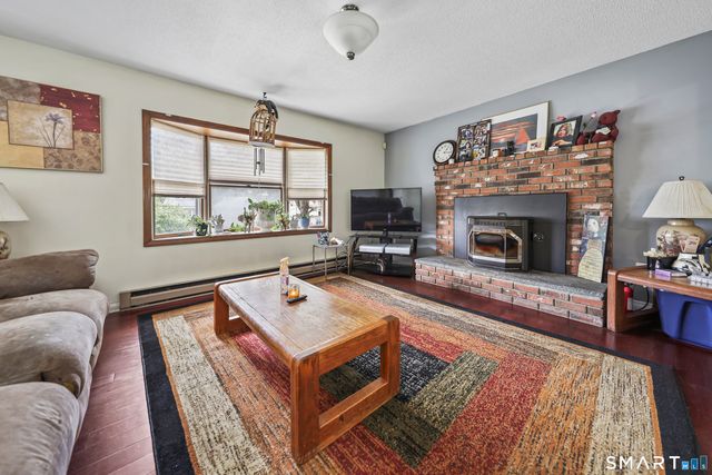 58 Oak Hollow Drive, Waterbury, CT 06708