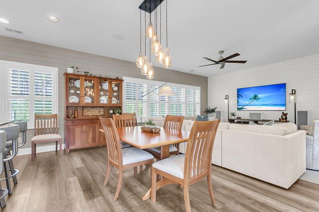 310 New Leaf Loop, Summerville, SC 29486