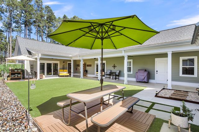 310 New Leaf Loop, Summerville, SC 29486