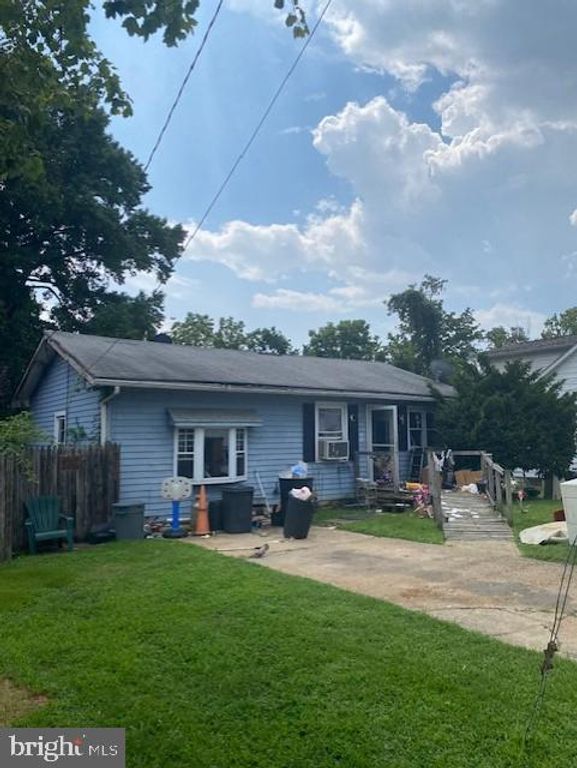 1711 WOODLAND DR, Baltimore, MD 21222