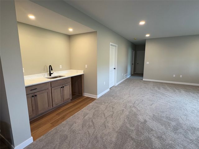 2123 Ketelsen Drive, Ames, IA 50010