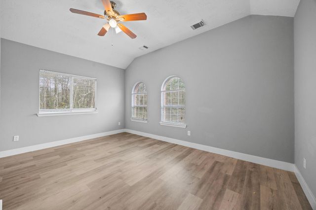 4500 Upland Circle Drive, Conroe, TX 77303