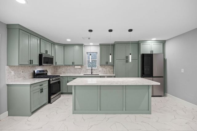 4500 Upland Circle Drive, Conroe, TX 77303