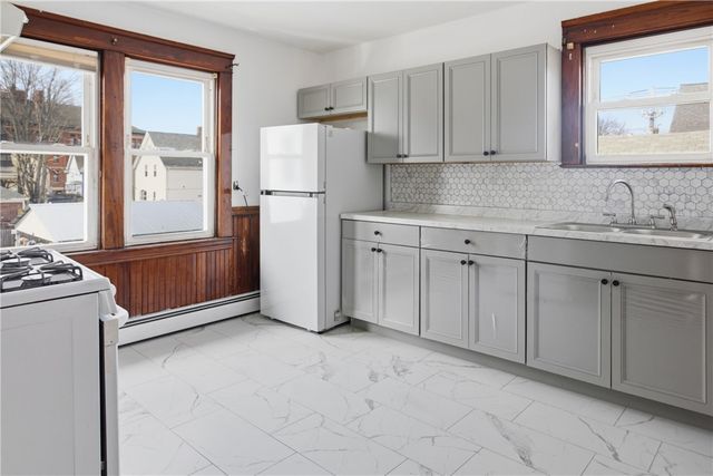 297 Vermont Avenue, Providence, RI 02905