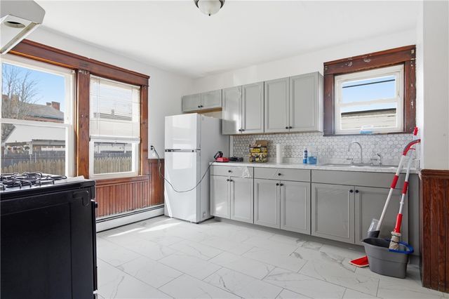 297 Vermont Avenue, Providence, RI 02905