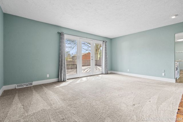 8732 Fairview Lane, Zeeland, MI 49464