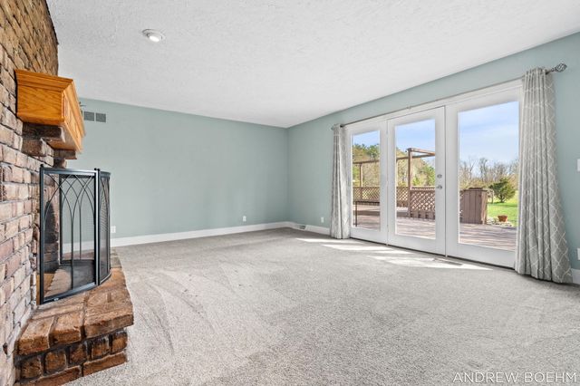 8732 Fairview Lane, Zeeland, MI 49464