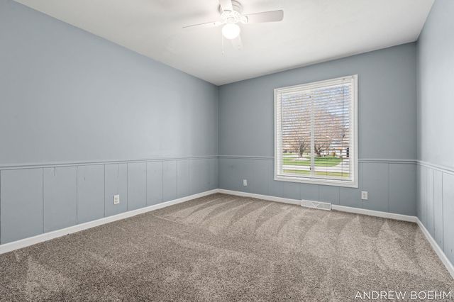 8732 Fairview Lane, Zeeland, MI 49464